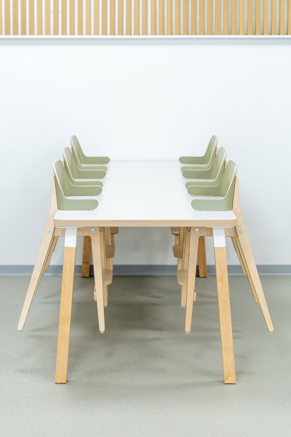 Lähikuva Grow-pöytäryhmästä