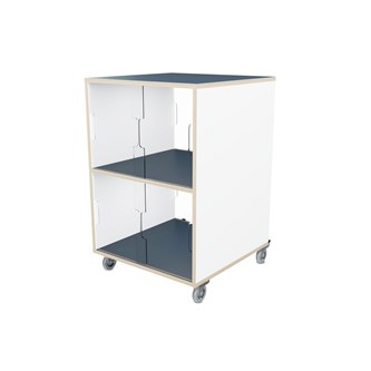 Fixa vitriinikaappi tupla 2:2, pyörillä,  plexiliukuovet ja valkotaulut, S58 cm