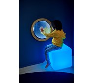 Peili äärettömyyteen, iso