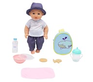 Kovavartaloinen nukke ja tarvikkeet