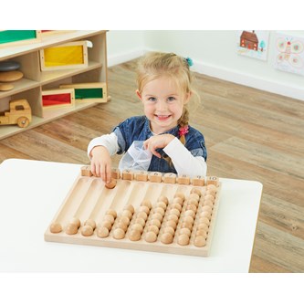 Numerotarjotin, puuta