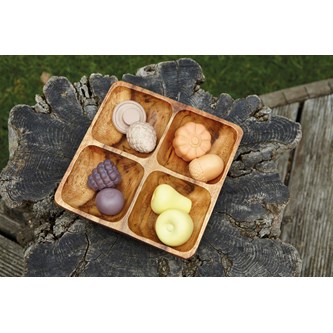 Luonnollisia muotoja, kiveä