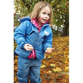 Luonnollisia muotoja, kiveä