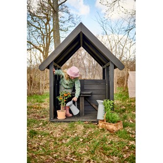 Croft leikkimökki väliseinällä