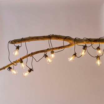 Koristevalosarja, musta