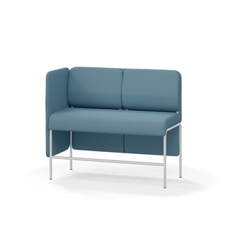 Adapt 120 sohva, matala selkänoja, sivupaneeli oikealla, ik 65, K 108