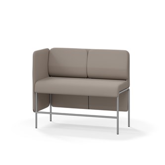 Adapt 120 sohva, matala selkänoja, sivupaneeli oikealla, ik 65, K 108