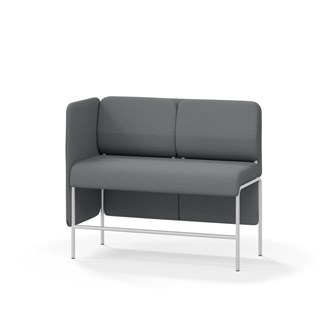 Adapt 120 sohva, matala selkänoja, sivupaneeli oikealla, ik 65, K 108