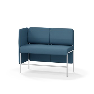 Adapt 120 sohva, matala selkänoja, sivupaneeli oikealla, ik 65, K 108