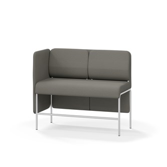 Adapt 120 sohva, matala selkänoja, sivupaneeli oikealla, ik 65, K 108