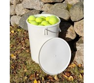 Tennispallot ämpärissä, 60 kpl