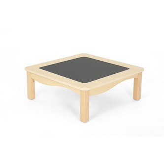 Wisdom matala pöytä liitutaulupinnalla