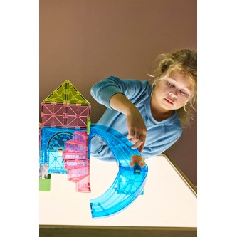 Magna-Tiles Eläinten leikkimökki, 50 osaa