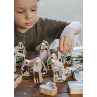 Puuhahmot, arjen sankarit, 18 kpl