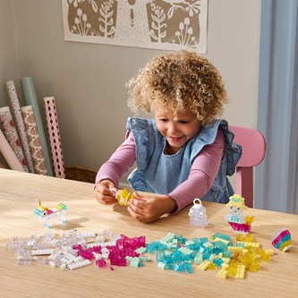 LEGO® Classic Läpinäkyvien palikoiden taikalaatikko 11040