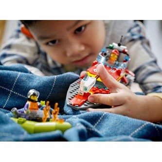 LEGO® City Palokunnan pelastusvene 60373