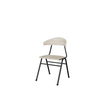 Embrace tuoli BX 4 jalkaa, ik 45 cm, iso istuin, musta runko