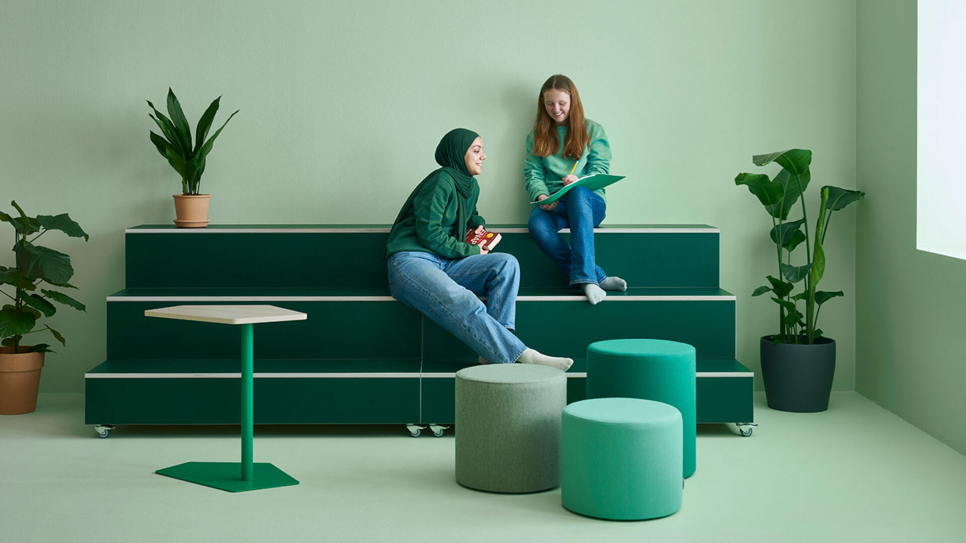 Näyttämöt ja näyttämöraput