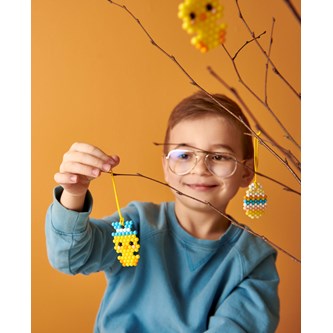 Pääsiäinen Aquabeads -helmillä