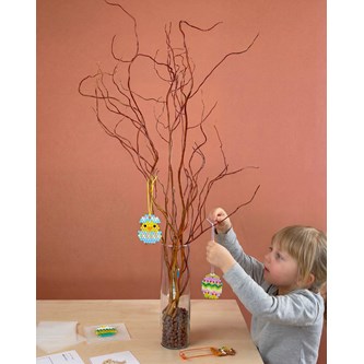 Pääsiäinen Aquabeads -helmillä