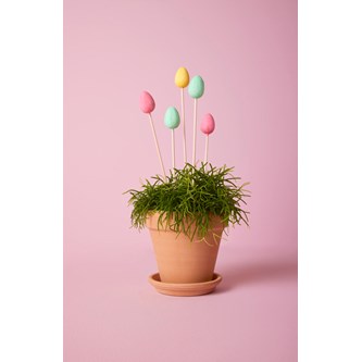 Pastellinväriset kukkakeppikoristeet